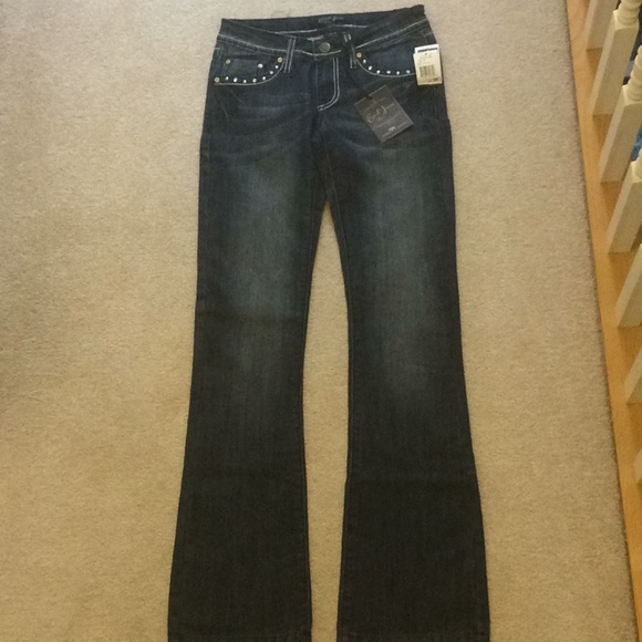 New Earl Jeans - Picture 1 of 3